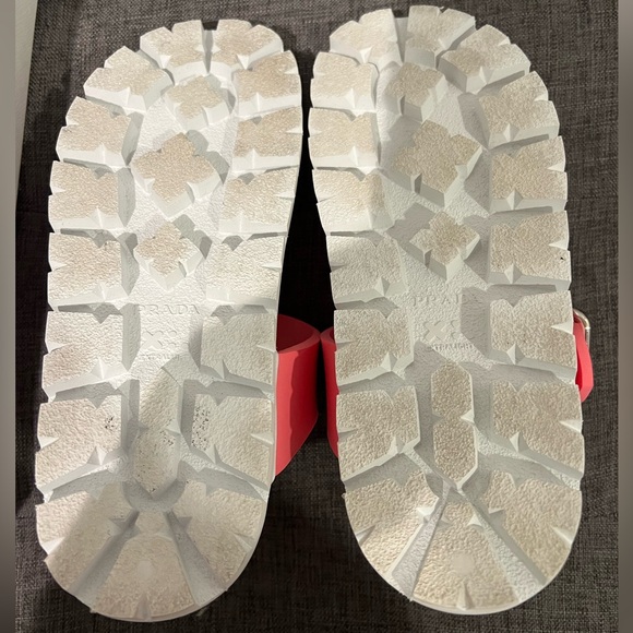 Prada EVA Rubber Buckled Lug Sole 20mm Thong Sandals 36 Begonia - Picture 2 of 6